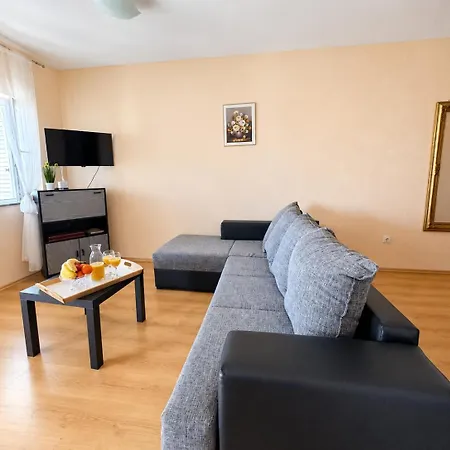 'bodulo' Apartment
